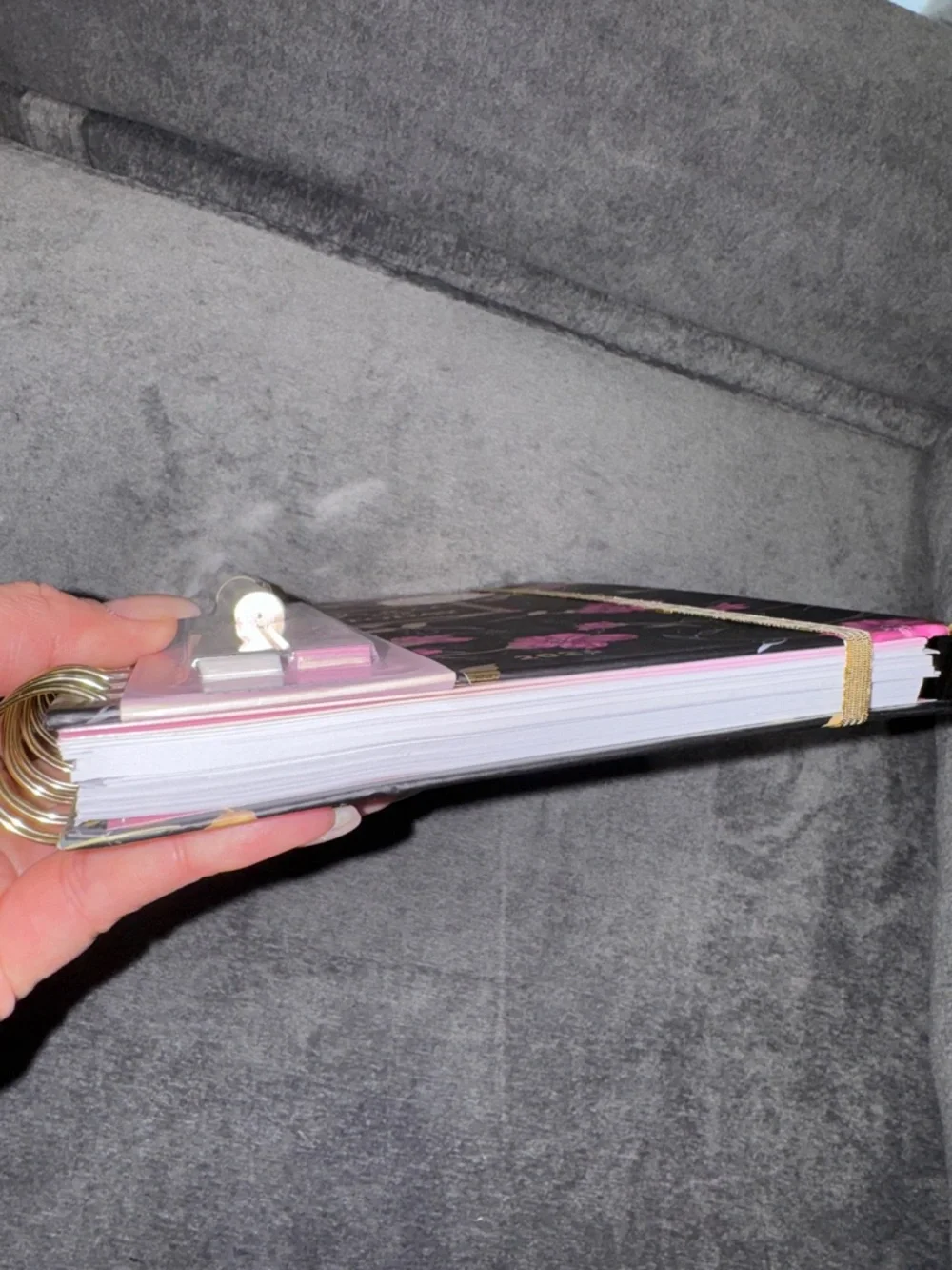 lilaGRACE - NWT 2026 Spiral Black & Pink Floral Planner with Pen & Sticky Tabs
